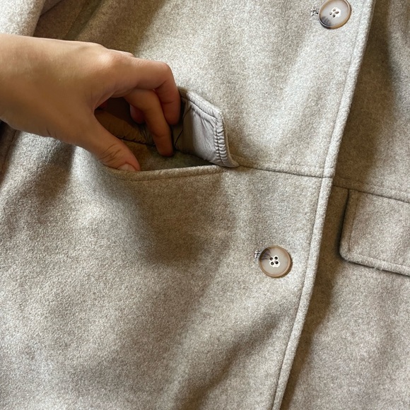 Zara Hooded Beige Jacket - Picture 3 of 8